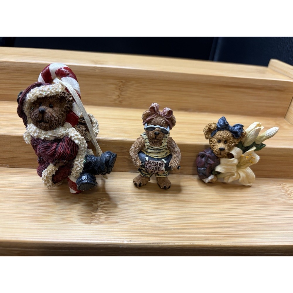 Vintage Boyds Bears Christmas Ornament And Two Brooches /Set Of 3/Floral/Float